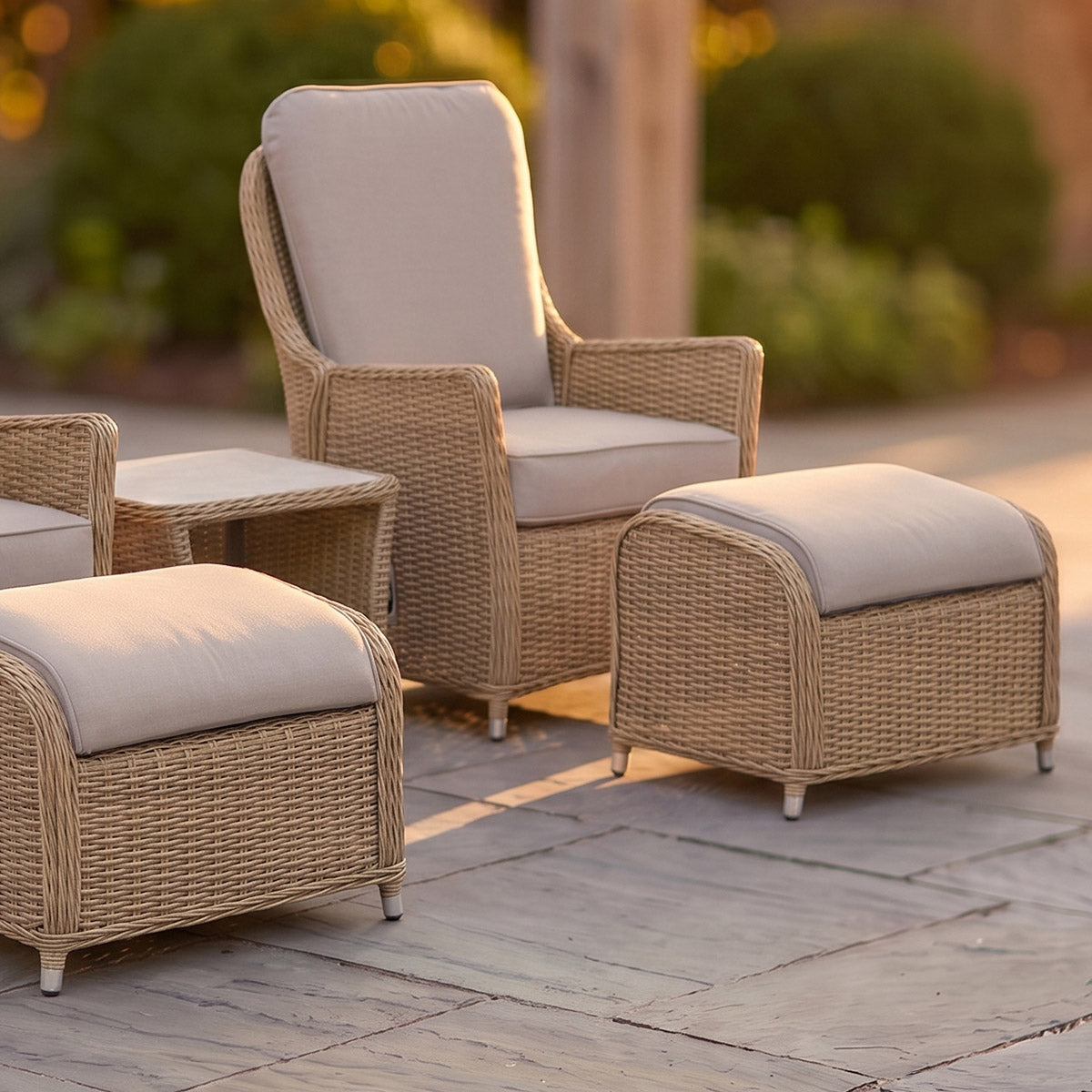 Vimini Rattan Reclining Lounge Set Close Up Digital Illustration